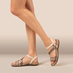 Aetrex‎ Gabby Women's Gabby Adjustable Quarter Strap Sandals in Stone Multi